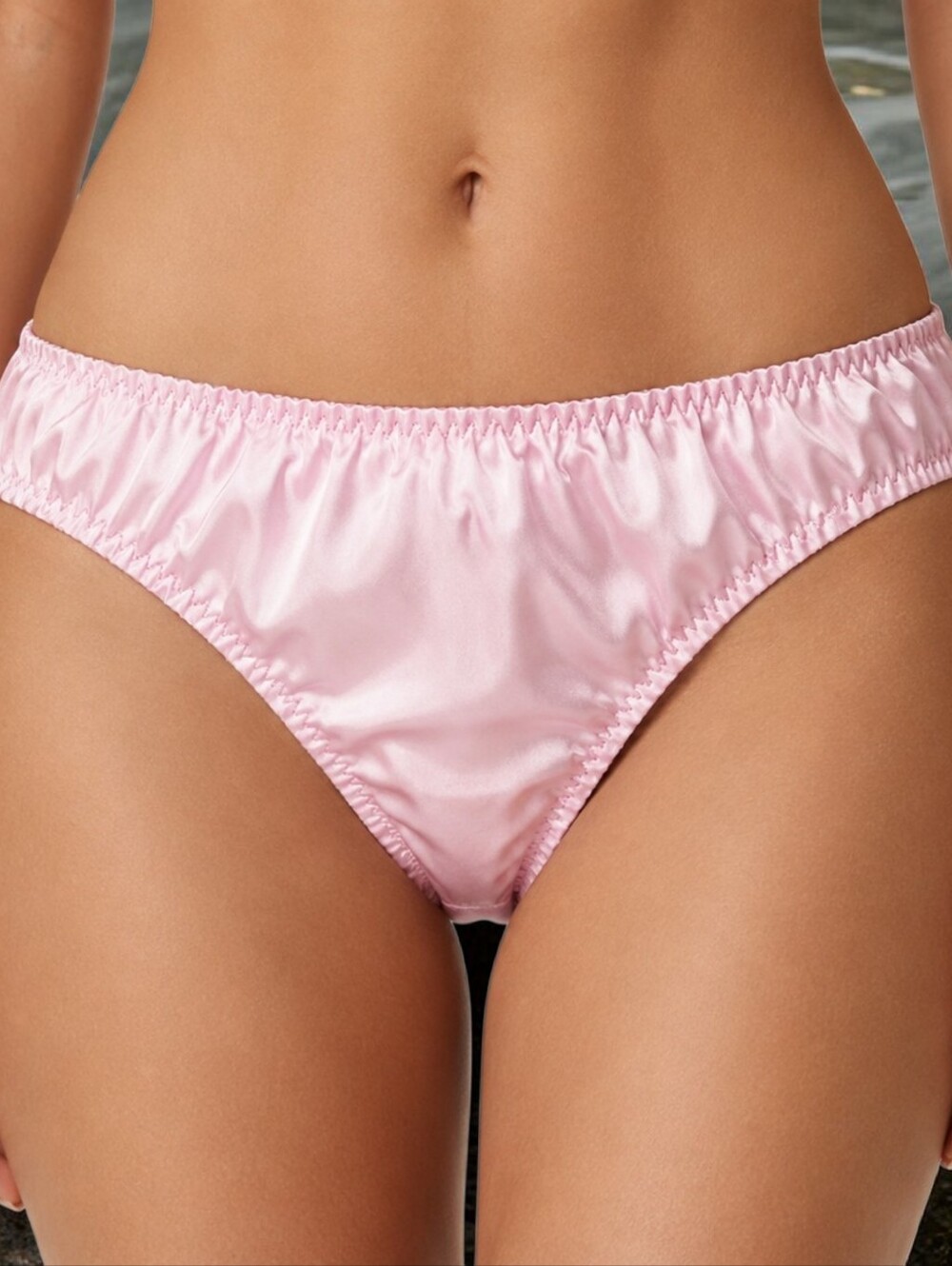 Women's Seamless Pink Brief Panty